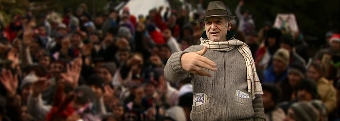 Gigi Becali, dupa ce a ramas fara 80.000 de lei:"Lumea n-a venit sa ma colinde, a venit pentru bani"