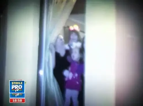 Reactiile inegalabile ale copiilor care l-au asteptat un an intreg pe Mos Craciun