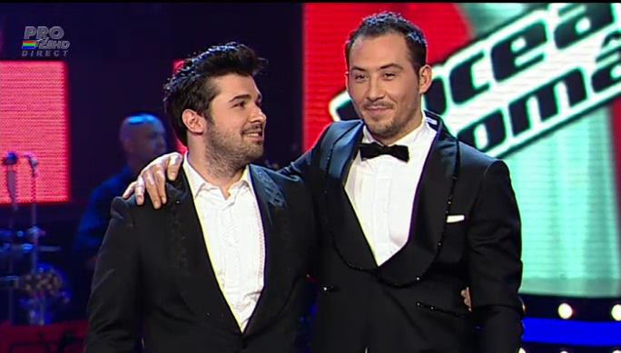 Stefan Stan este VOCEA ROMANIEI. Vezi prestatia sa din marea finala alaturi de Andra si Smiley