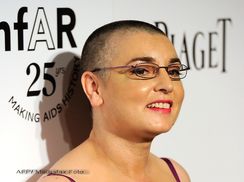 Imagini de colecție cu Sinead O'Connor. Detalii mai puțin știute despre viața artistei. 6 scandaluri care i-au marcat cariera