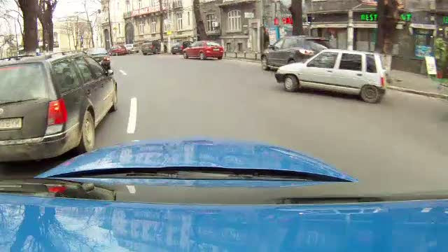 Psihologii i-ar putea lasa fara permis DEFINITIV pe soferii vitezomani sau cei care conduc beti