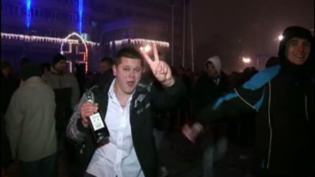 Vocile Romaniei, Loredana, Smiley ne asteapta pe toti in Piata Revolutiei, in noaptea dintre ani