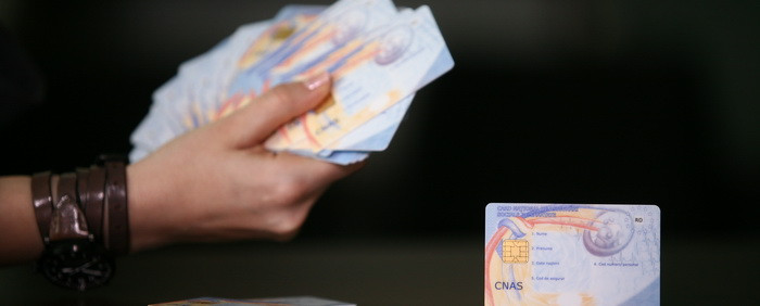 Cardul national de sanatate, prevazut in noul proiect al legii sanatatii, trebuia livrat acum 4 ani