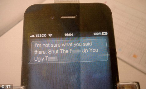 Cum a raspuns Siri unui baiat de 12 ani la intrebarea: "Cati oameni sunt in lume?” Mama, socata