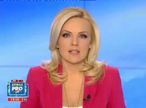 Siamezele Raluca si Adelina si-au intalnit mama pentru prima oara. Momentul, prin ochii martorilor