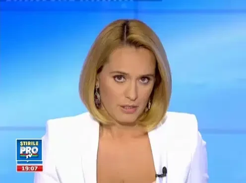 1.000 de oameni la inmormantarea tanarului care a pierit dupa un accident produs la 240 km/h