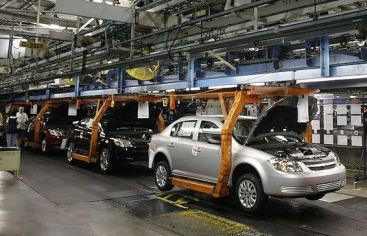 O noua fabrica de componente auto se va deschide in judetul Arad. Afla unde si cat e investitia