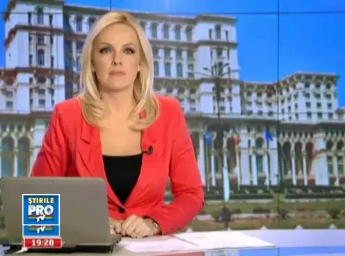 Alesii vor geamuri de termopan la Casa Poporului.Costul pentru o singura fereastra: minim 2.000 euro