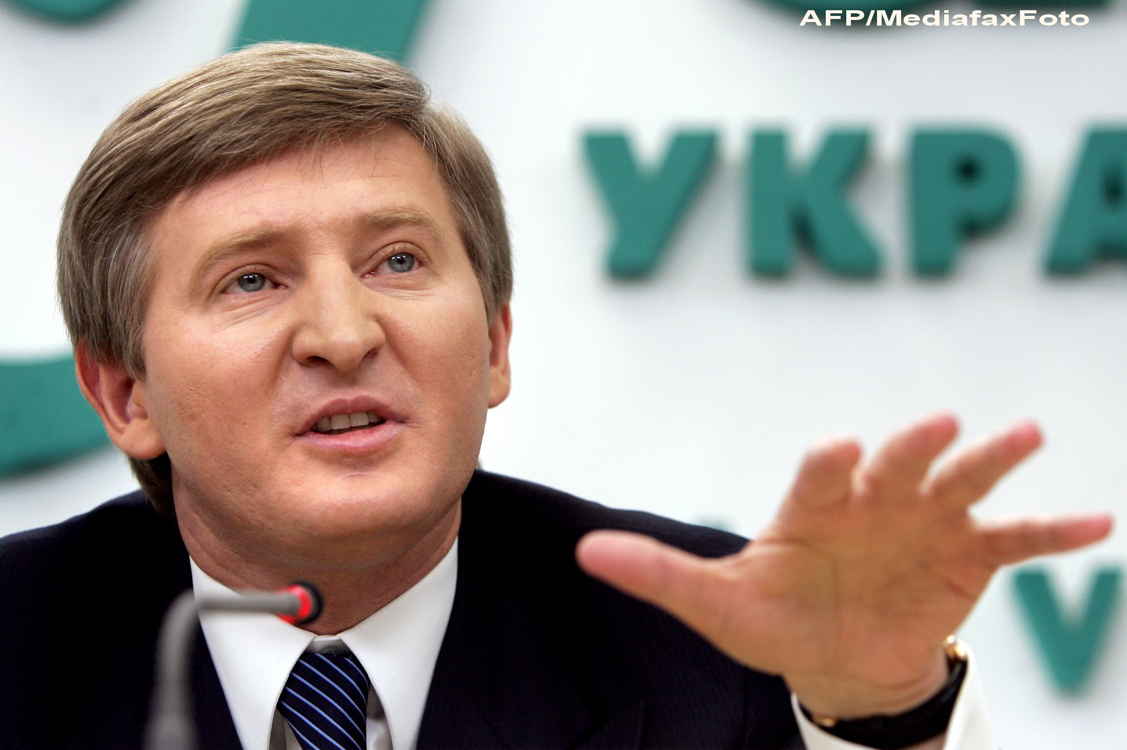 Cel mai bogat om al Ucrainei, patronul Sahtior Donetk, l-a vizitat pe Mircea Lucescu la spital