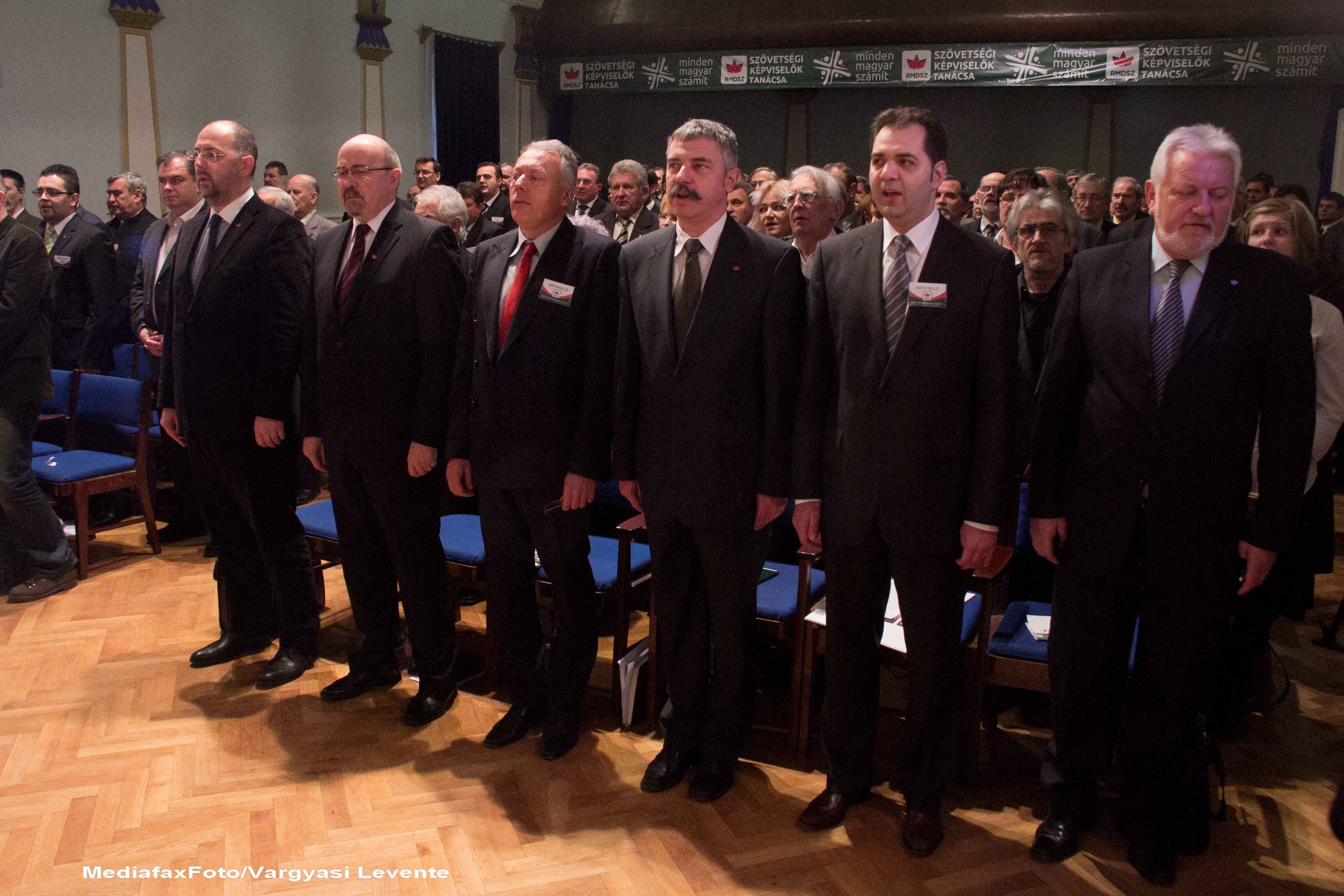 UDMR: Reorganizarea nu se poate face fara modificarea Constitutiei, improbabila inainte de alegeri