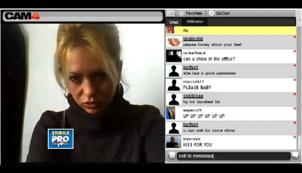 INTERZIS MINORILOR. Angajata unei primarii din Romania, videochat in timpul serviciului