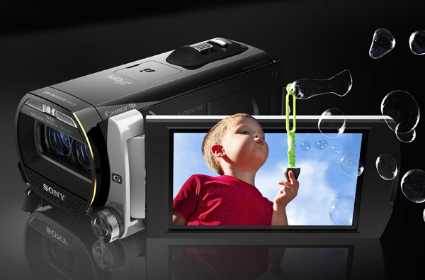 CES 2012: Cel mai compact camcorder 3D din lume - Sony HDR-TD20VE