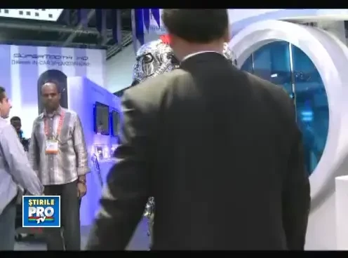 CES 2012: TP-LINK robot: un Optimus Prime politicos, dansator