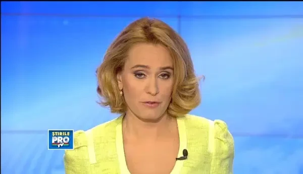 Protest la Cotroceni pentru sustinerea lui Arafat. Sute de persoane scandeaza