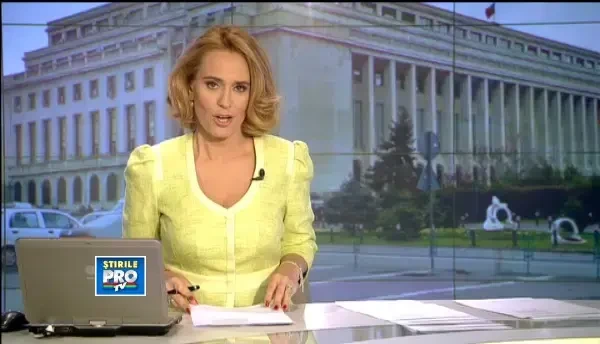 Cum incalca soferii demnitarilor legea chiar in curtea Guvernului,din cauza scarii construite