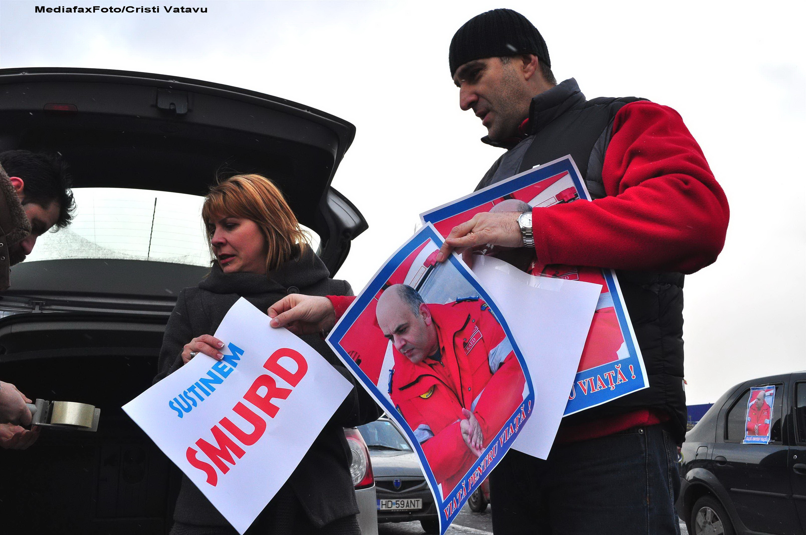 Ministrul Sanatatii: Astept un telefon de la Arafat, sa colaboreze cu noi