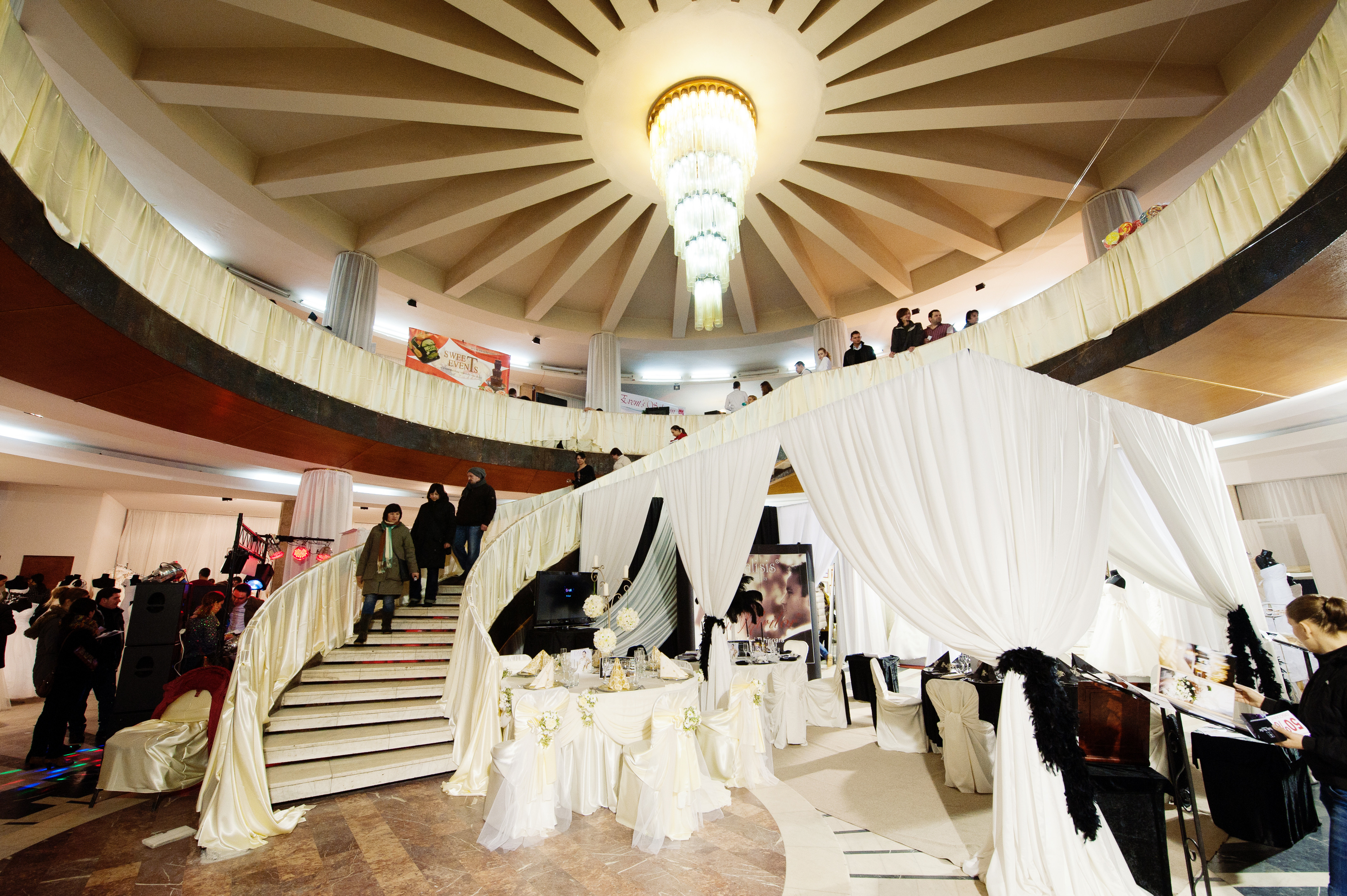 Nunta cu buget redus. Bistritenii indragostiti au parte de reduceri de 50%