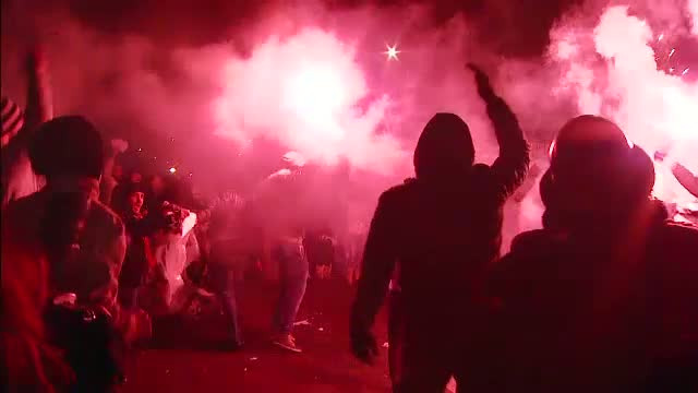 Desi au probleme si revendicari diferite, oamenii protesteaza impreuna