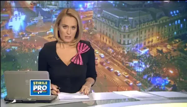 Piata Universitatii, blocata de 1.500 de protestatari. 5 persoane, ridicate