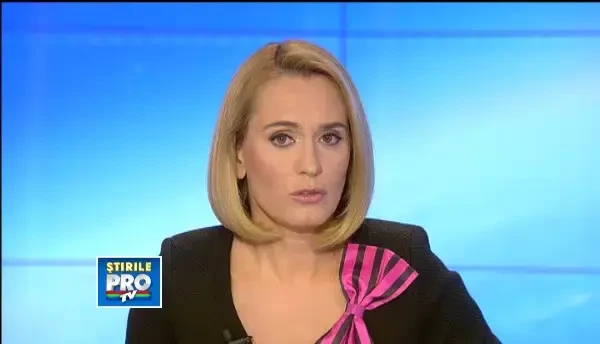 Radu Mazare si beretele rosii, punctul de atractie al mitingului de pe Kiseleff