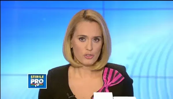 Mii de oameni care n-au putut ajunge la Bucuresti au ocupat pietele centrale din marile orase