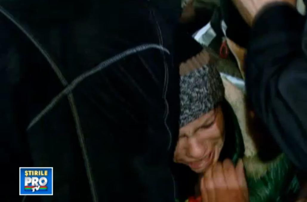 22 de persoane au avut nevoie de interventia medicilor. Imagini dramatice de la protestul de joi