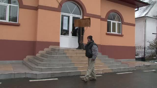 Povestea protestatarului care a facut istorie in Baia Aries. Care sunt cerintele barbatului