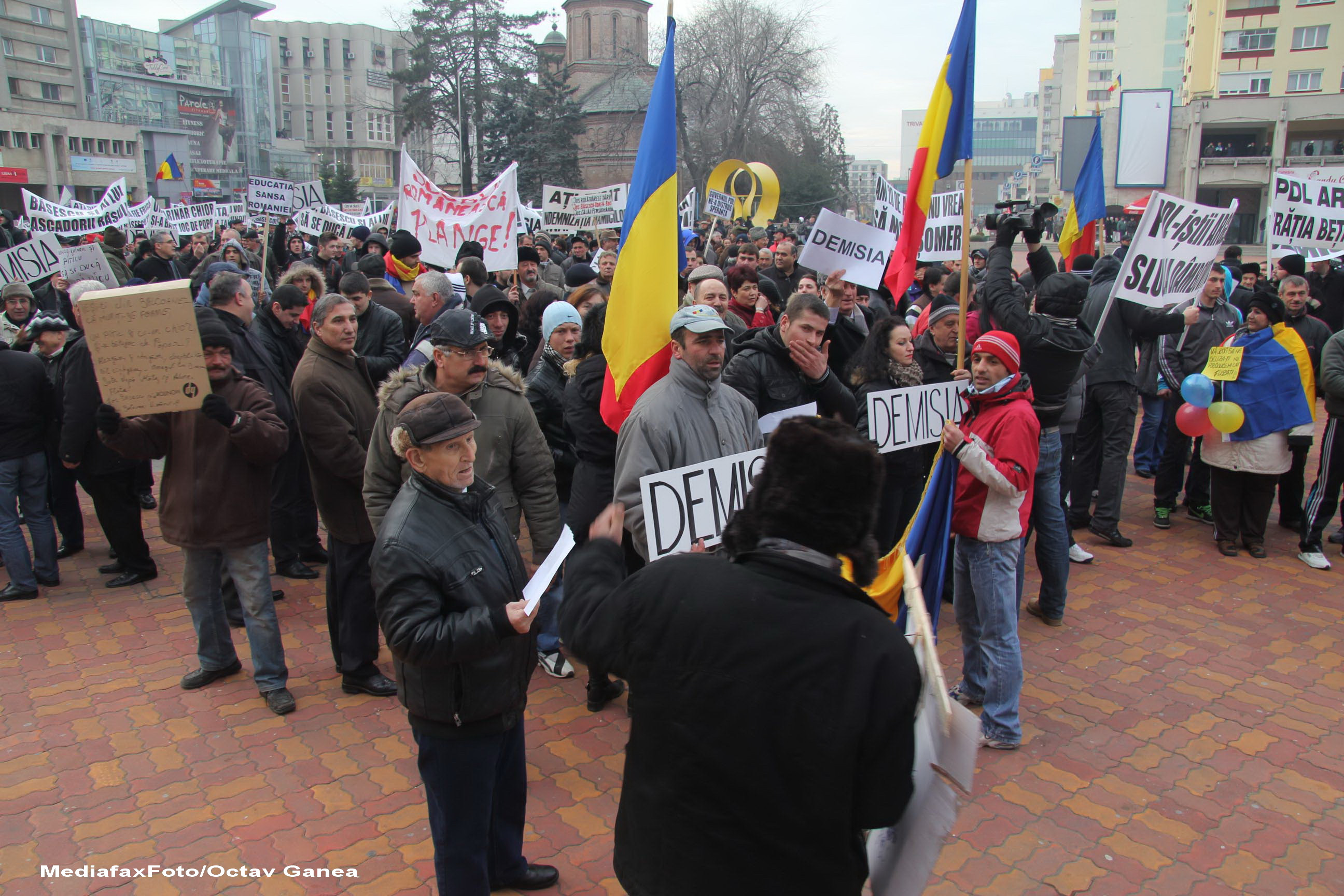 A 9-a zi de proteste IN TARA: Protestul din Craiova s-a incheiat dupa cinci ore