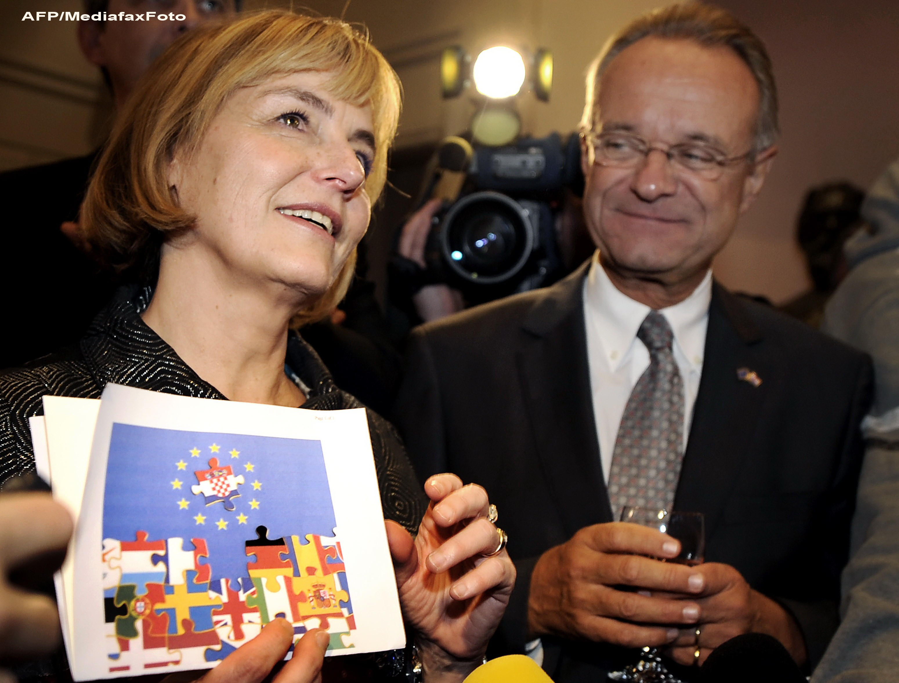 Croatii au votat aderarea la UE cu 66% din voturi. Rata de participare a fost foarte scazuta