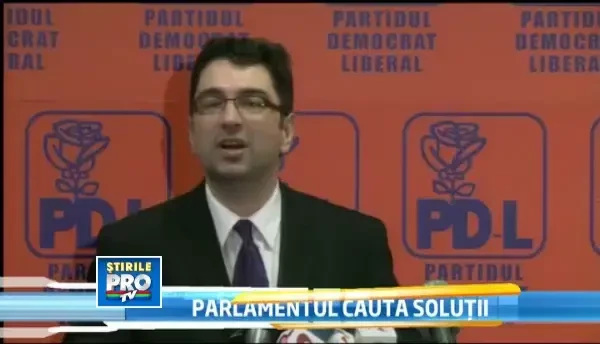 Cum a reactionat sotia functionarului acuzat ca a intepat 6 tinere in tramvai, la aflarea vestii