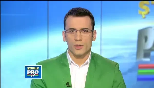 O aeronava care urma sa plece la Roma a derapat pe pista din Baneasa si a iesit din decor