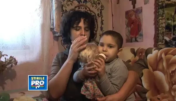 La doar 4 ani, a suferit deja cat altii intr-o viata. O fetita din Arad se lupta cu o boala cumplita