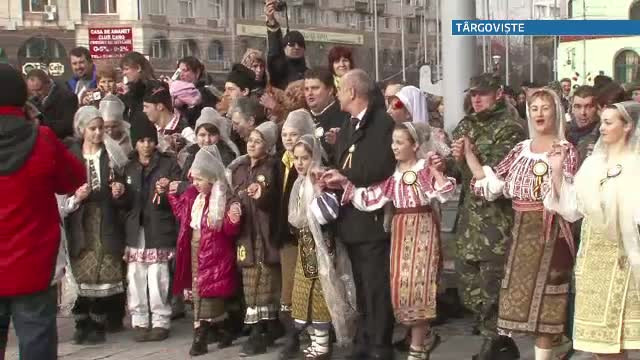 Ziua Unirii i-a prins pe romani in strada, iar pe cei din clasa politica mai dezbinati ca niciodata