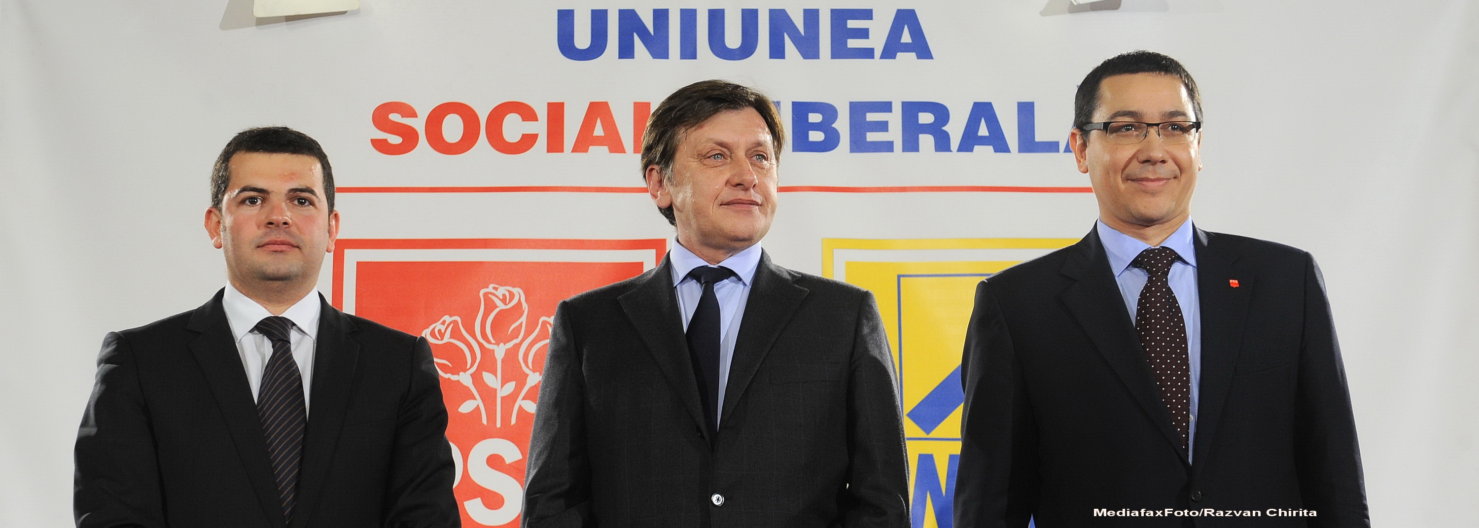 Oprisan: Daca Guvernul Ungureanu cade, USL sa isi asume guvernarea indiferent de costuri