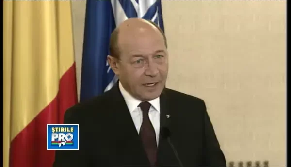 Traian Basescu, intrebat de demisie: Presedintii nu pot sa demisioneze in perioade de criza