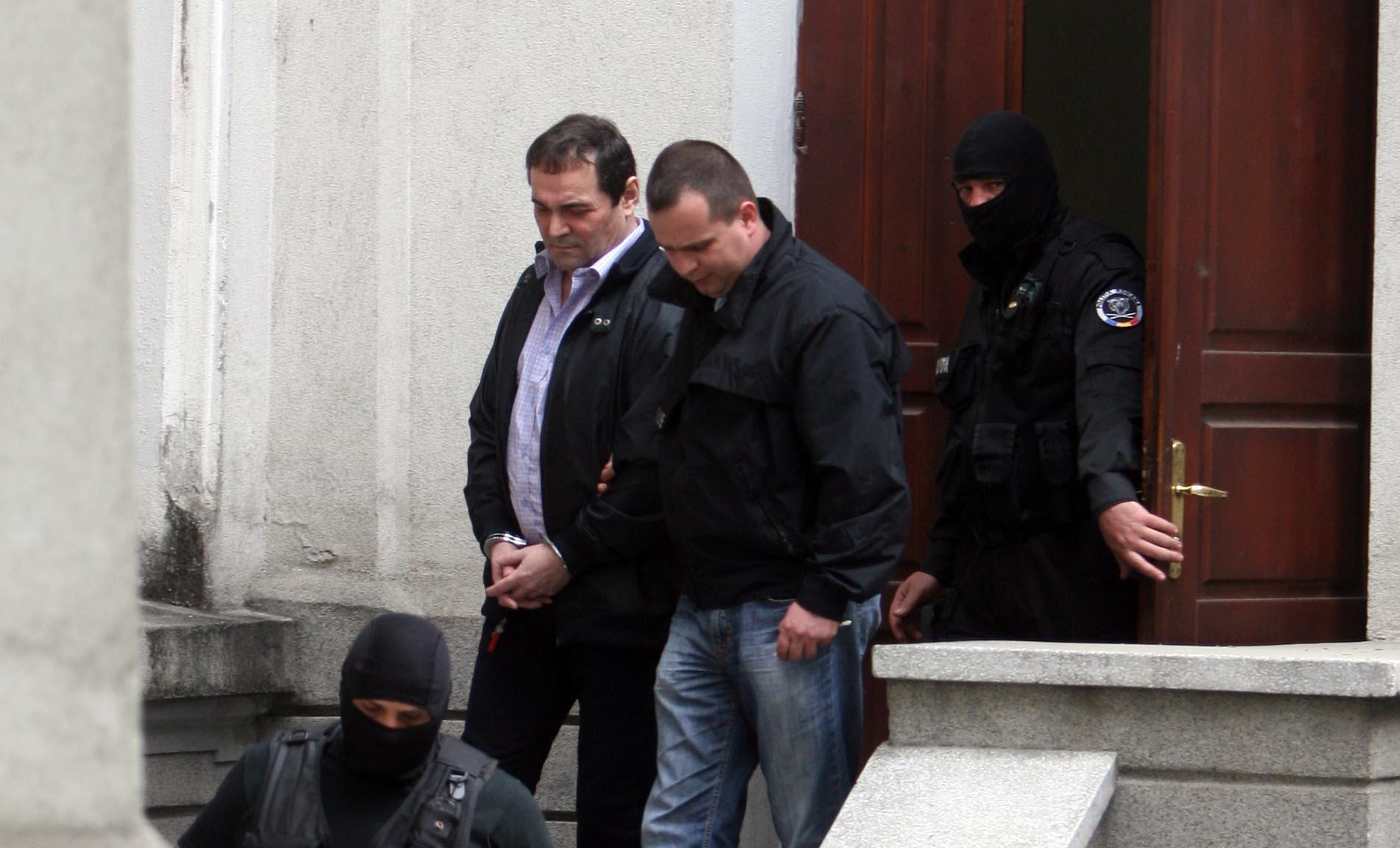 Mihai Necolaiciuc, fostul director general CFR, paraseste arestul, dupa revocarea mandatelor