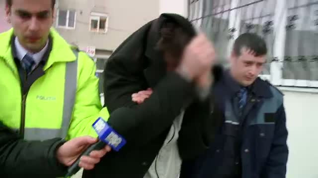 "Calugarul Macarie", acuzat ca a abuzat sexual sase baieti. "Le dadea 40 de lei si o bere"