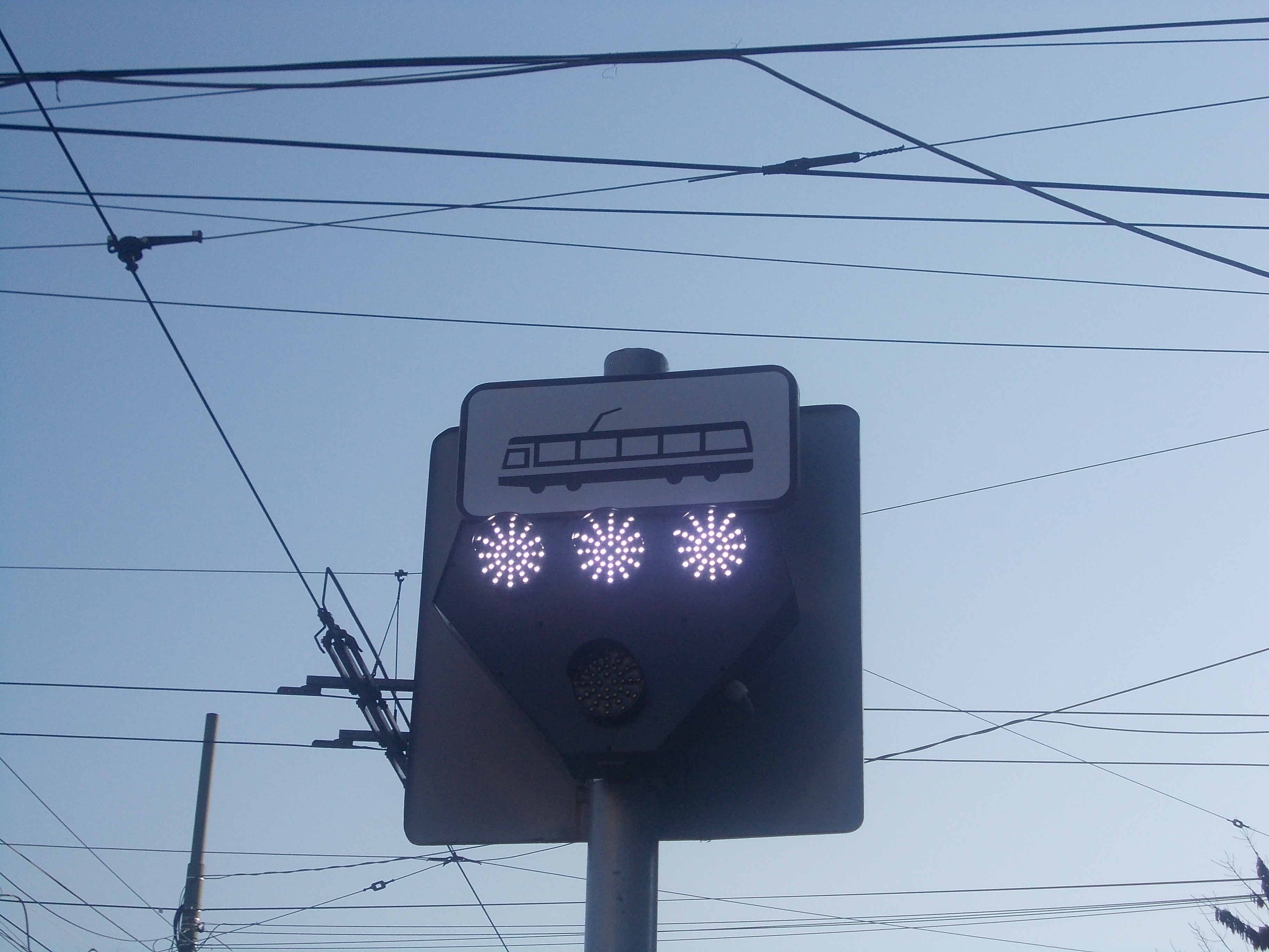 Semafoarele pentru tramvaie, inlocuite. Cum vor autoritatile sa puna capat confuziei soferilor