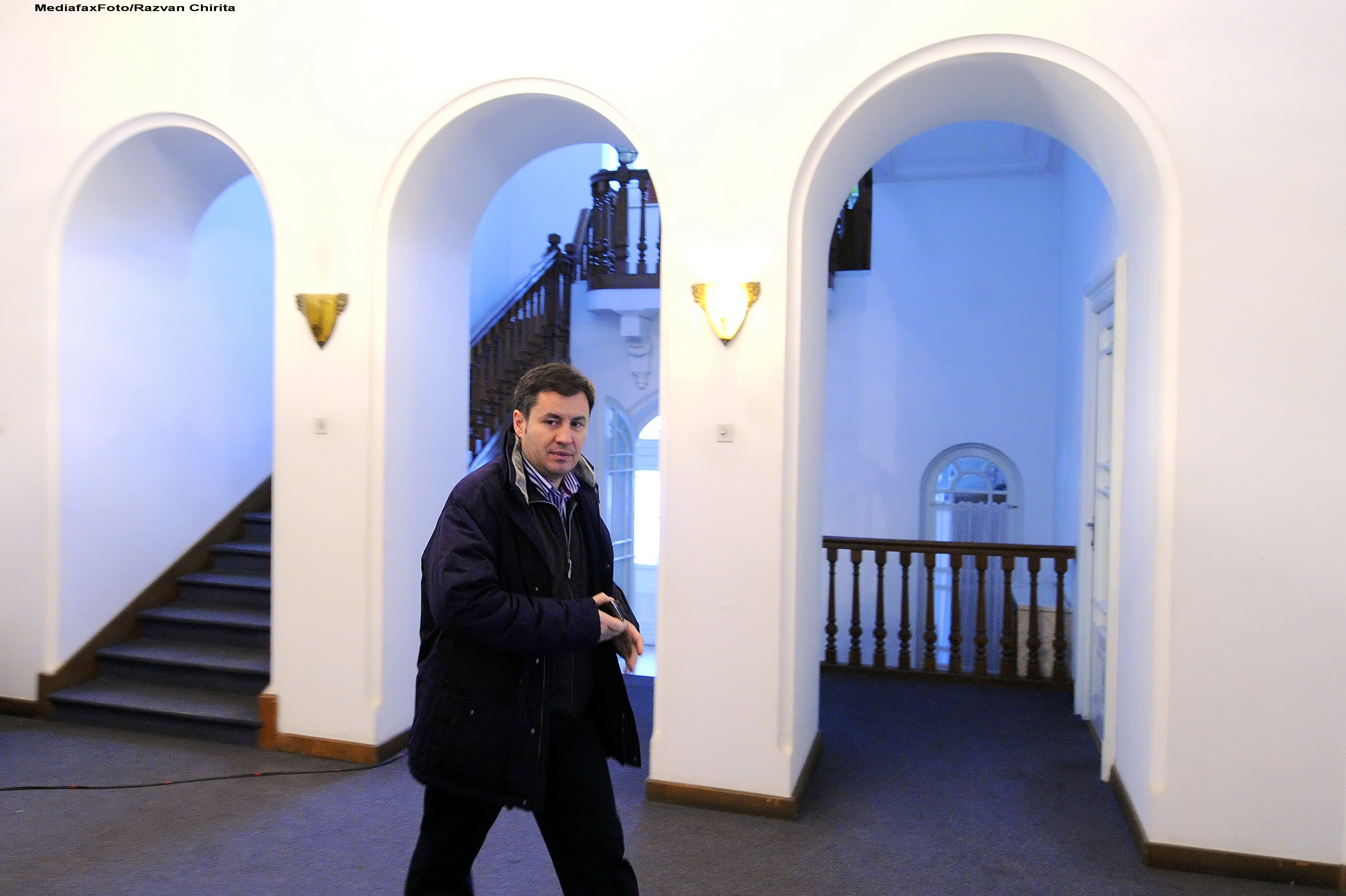 Igas: Avem nevoie de liniste; daca se decide remanierea - scurt si fara foarte multe comentarii