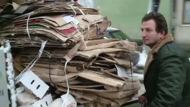 Povestea cersetorului din Cluj, care a scapat de saracie dupa ce si-a facut cont pe Facebook. VIDEO