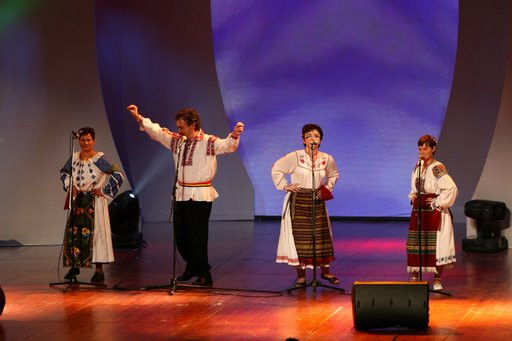 Au dovedit ca se poate! Romania, reprezentata la un altfel de Eurovision de un grup de timisoreni