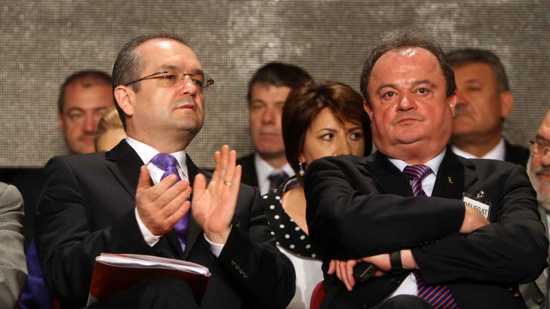 Surse: Nervozitate la PDL. Blaga "s-a saturat de clisee", Turcan nu vrea "atitudini de James Bond"