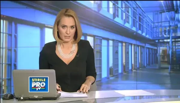 Un hot roman, vedeta peste hotare.