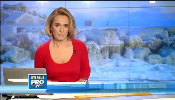 Peisaj de basm pe litoral. Gerul a blocat insa traficul pe Dunare si in Delta