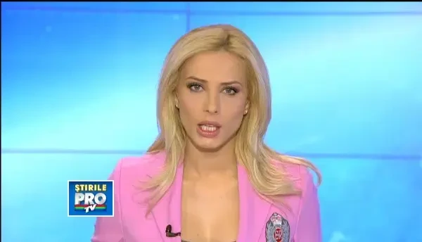 Ai telefon mobil? Afli primul cand sunt inundatii. In Roman, alerta de vreme rea vine prin SMS