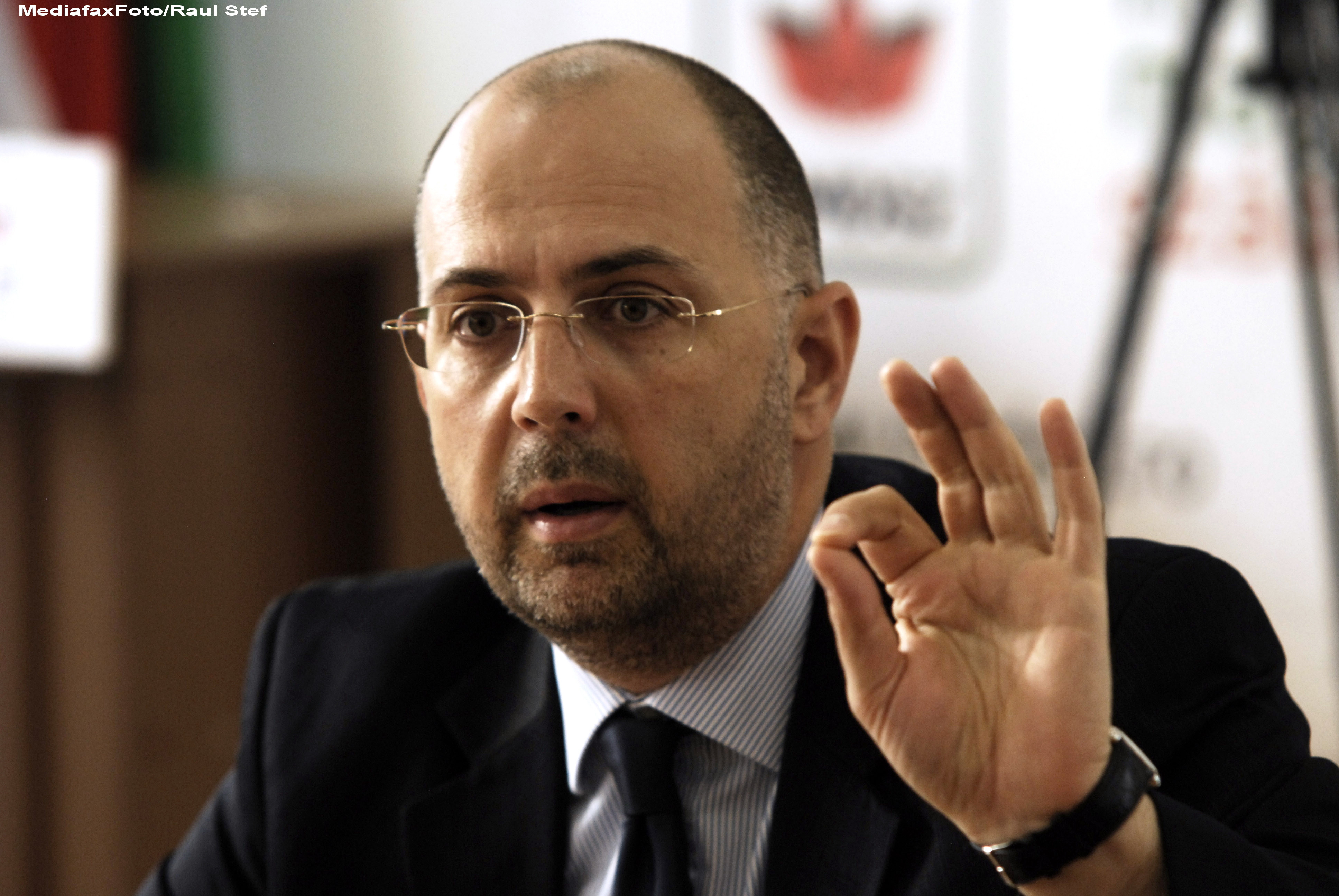 Kelemen, intrebat daca in locul lui Ponta ar fi demisionat pentru votul din diaspora: Probabil ca da