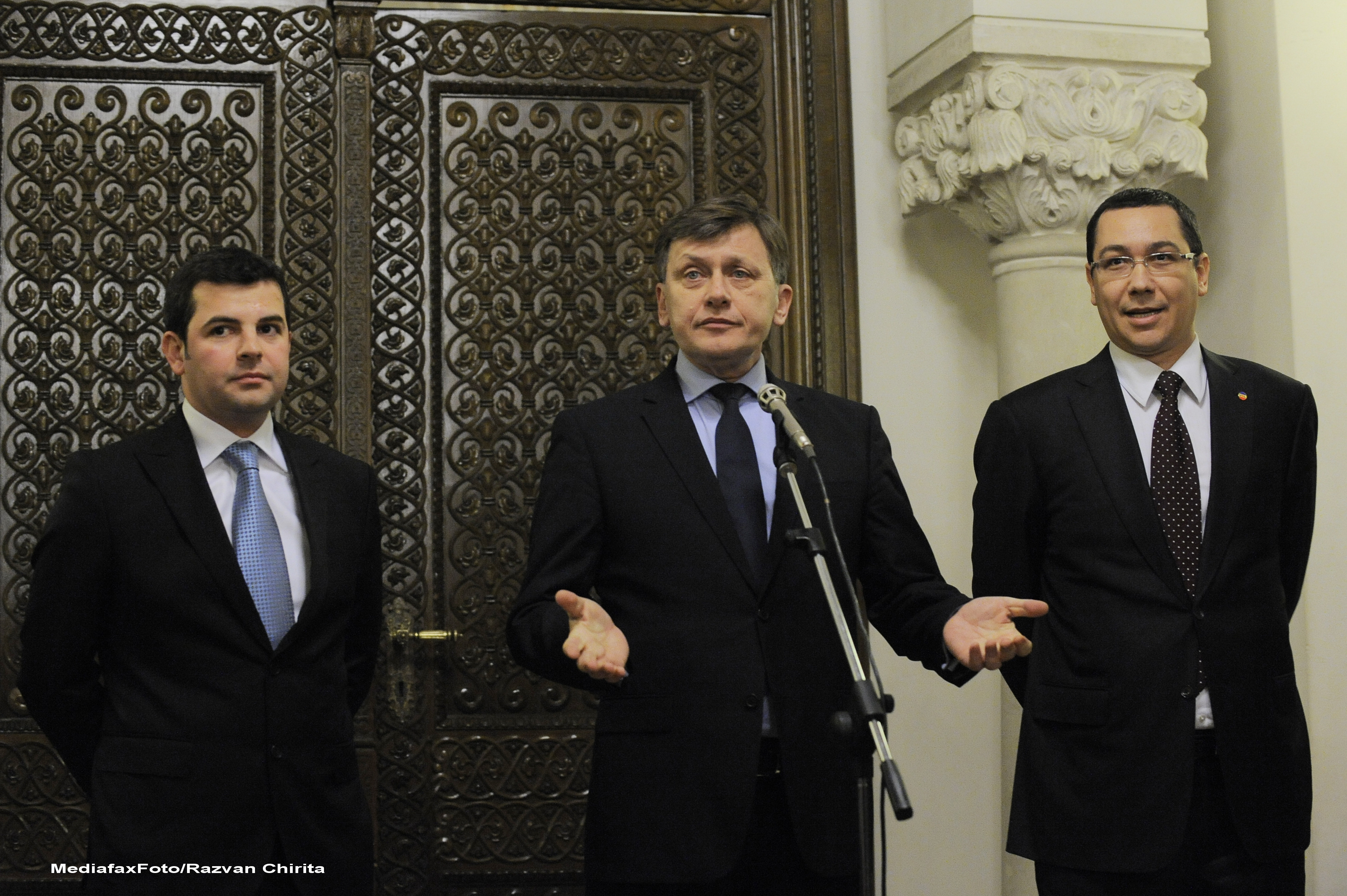 Opozitia va vota impotriva cabinetului pe care il va propune Mihai Razvan Ungureanu