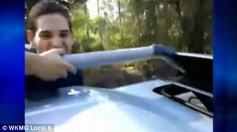 VIDEO tulburator."Daca mor, este vina lui!"Ultimele clipe din viata unor tineri, filmate de prieteni