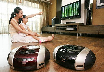 iLikeIT: SmartGrid, casa ta inteligenta. Aspiratoarele care iti alearga pisica prin casa