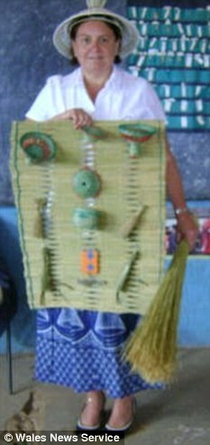 O profesoara din Marea Britanie risca sa fie concediata pentru mesajele depravate de pe Facebook